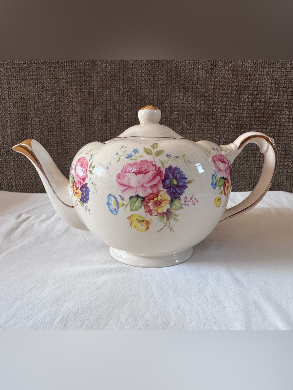 Vintage Floral Ceramic Teapot - Pink & Multicolor